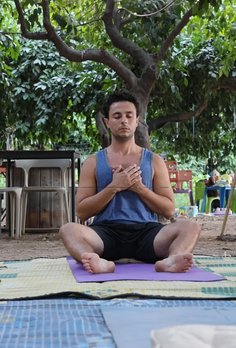 yoga emanuella